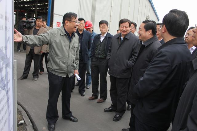 省委副書記、省長郝鵬視察青海物產北川工業物流園